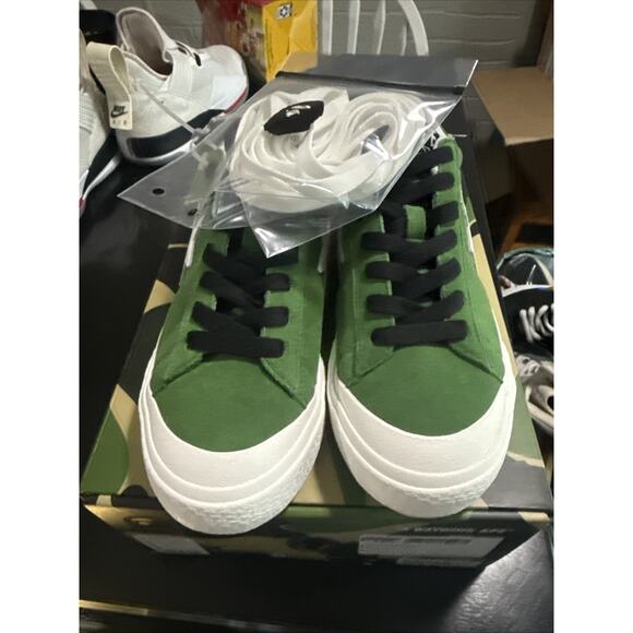 Size 7 - A Bathing Ape Mad Sta #1 M1 Green main image 6